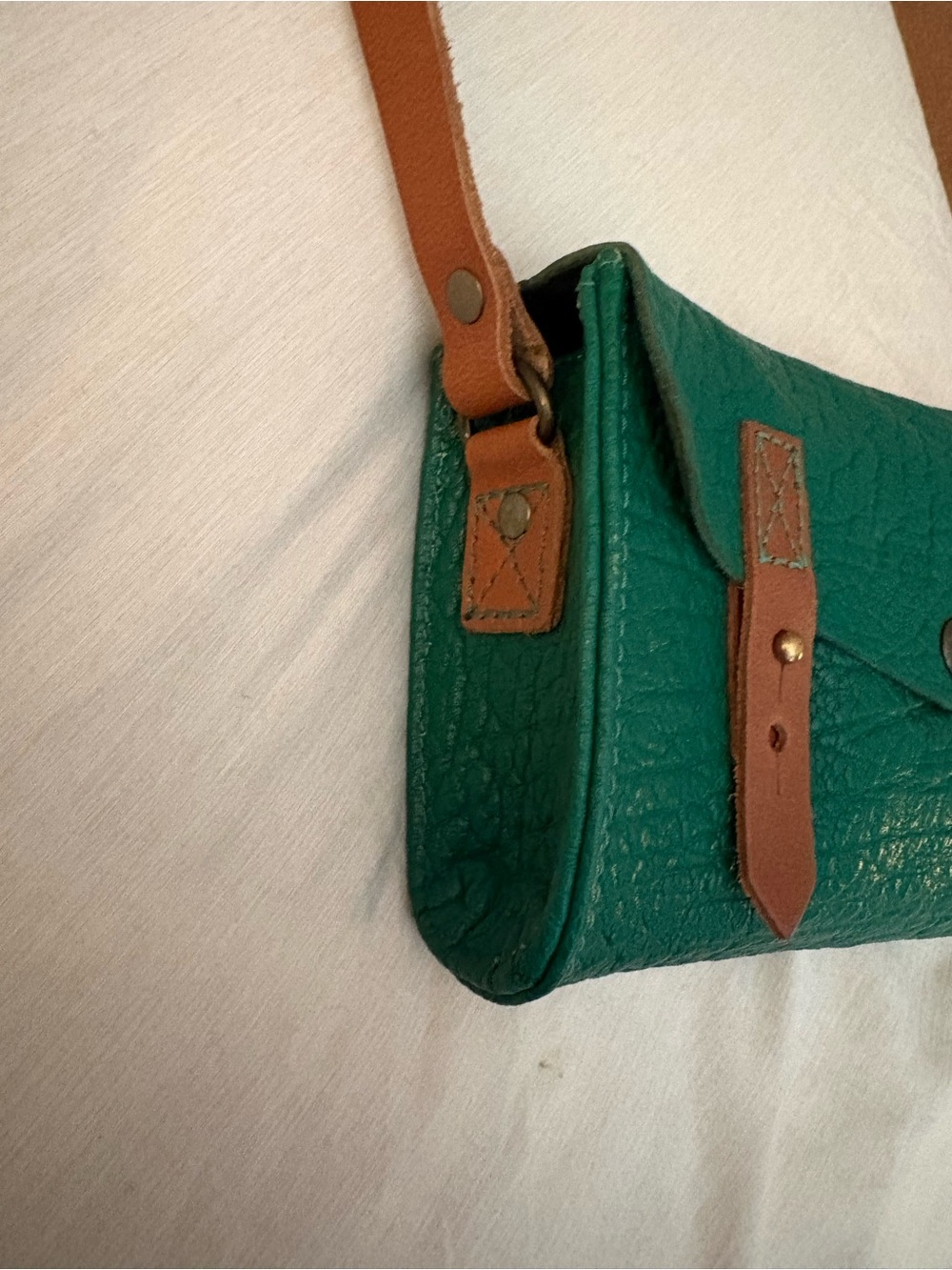 Paul Marius green leather crossbody - Picture 6 of 7